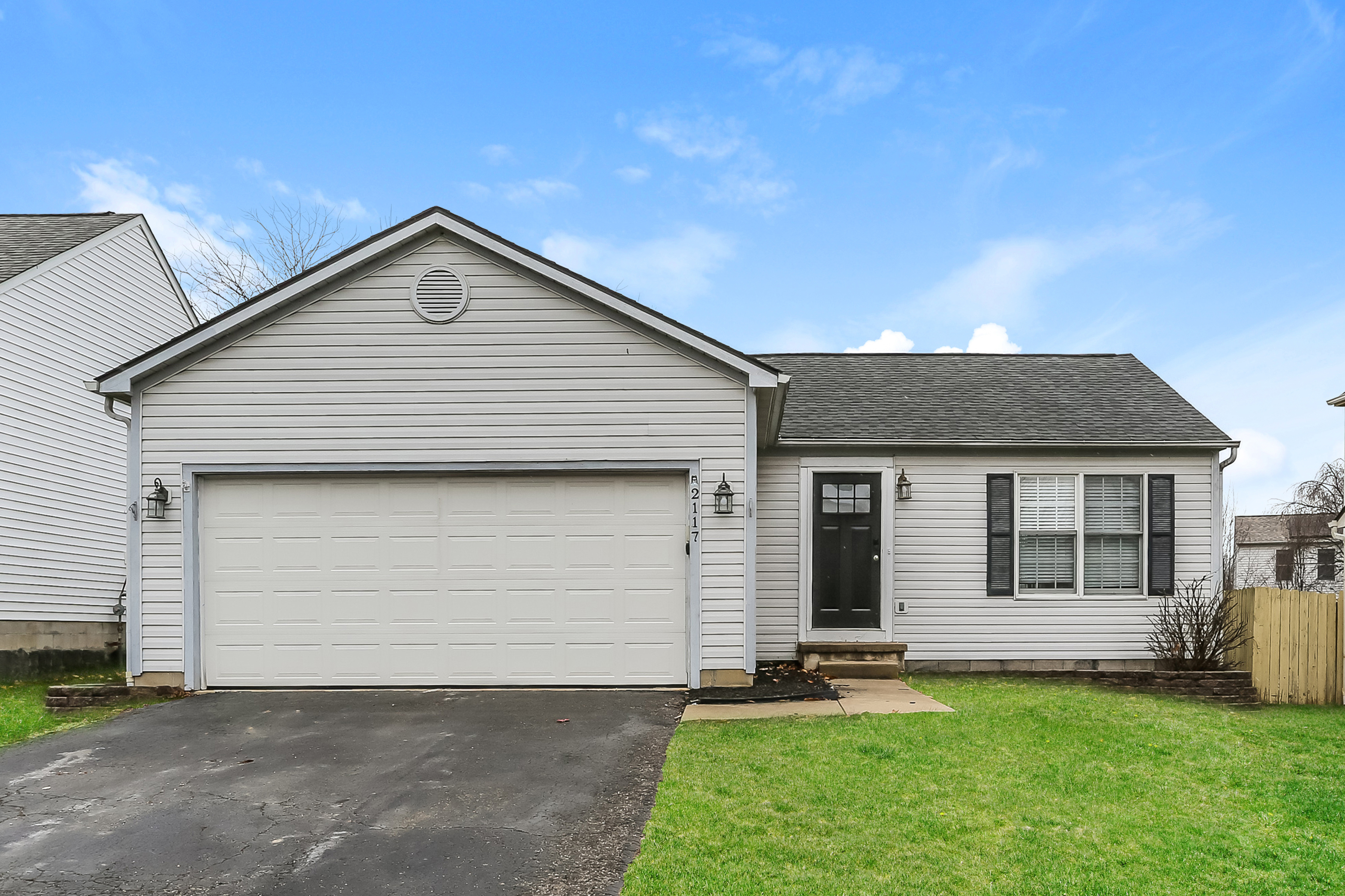 2117 BROOKBANK DR GROVE CITY, OH 43123